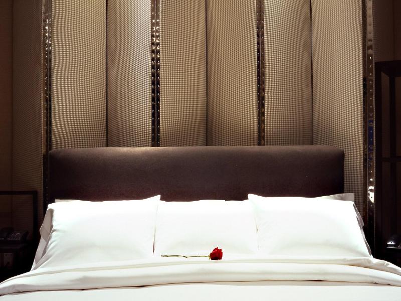 The Skylofts At Mgm Grand image