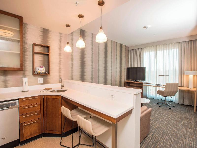 Residence Inn by Marriott Cincinnati Midtown/Rookw image
