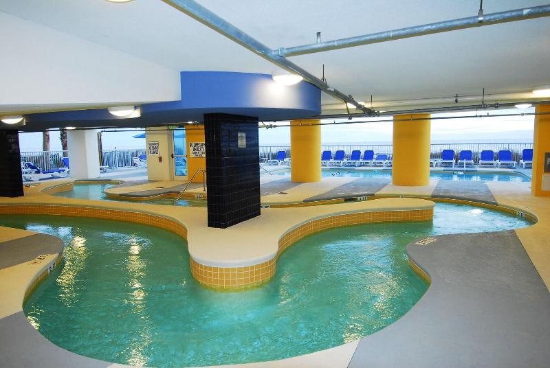 Seaside Resort By Capital Vacations