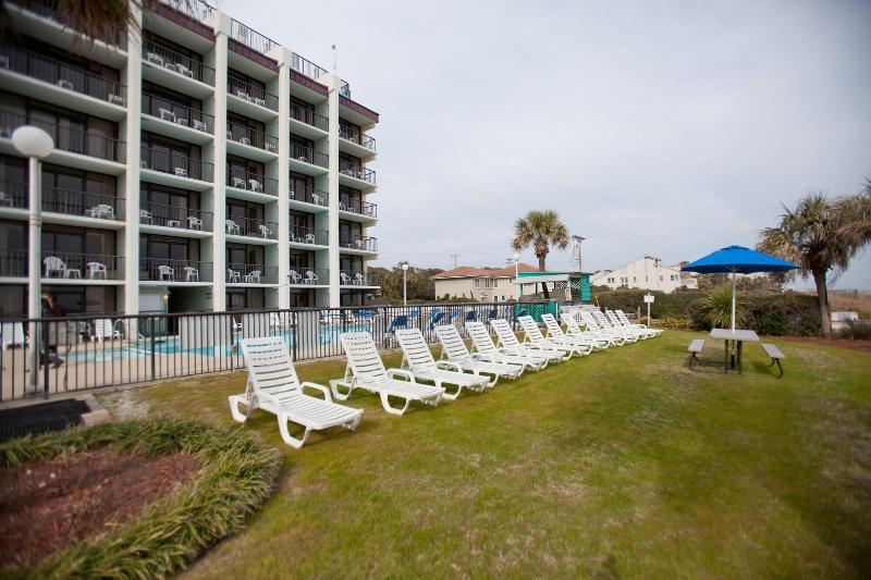 Grande Shores Ocean Resorts Condominiums