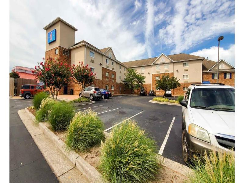 Motel 6 Richmond, Va - I-64 West — exterior view