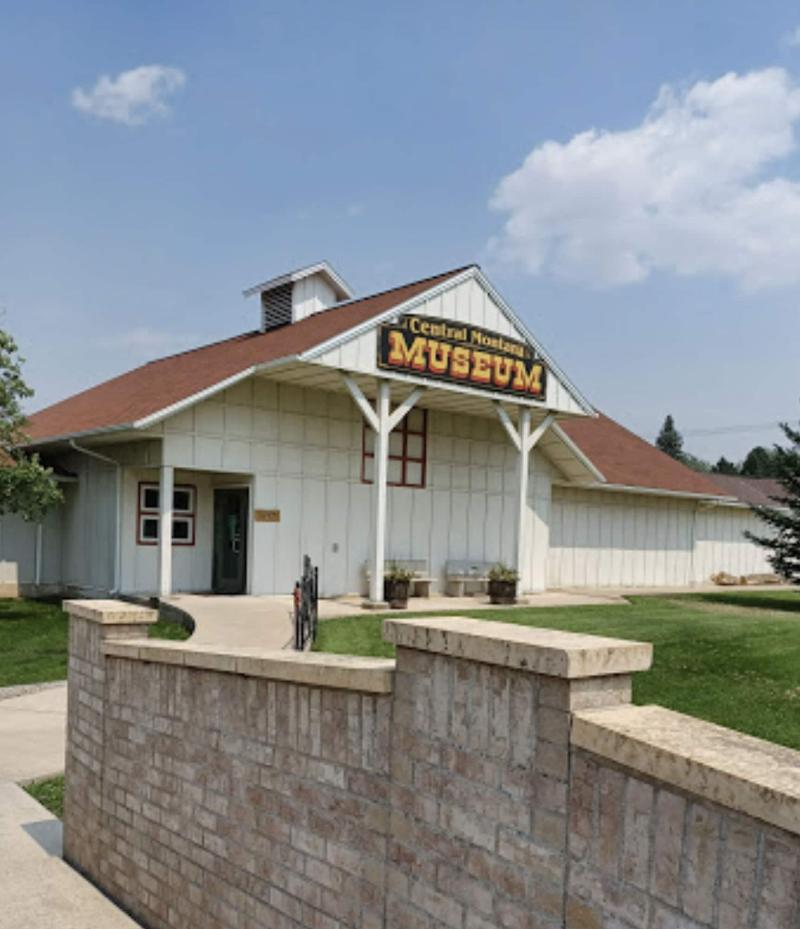 Trails End Motel