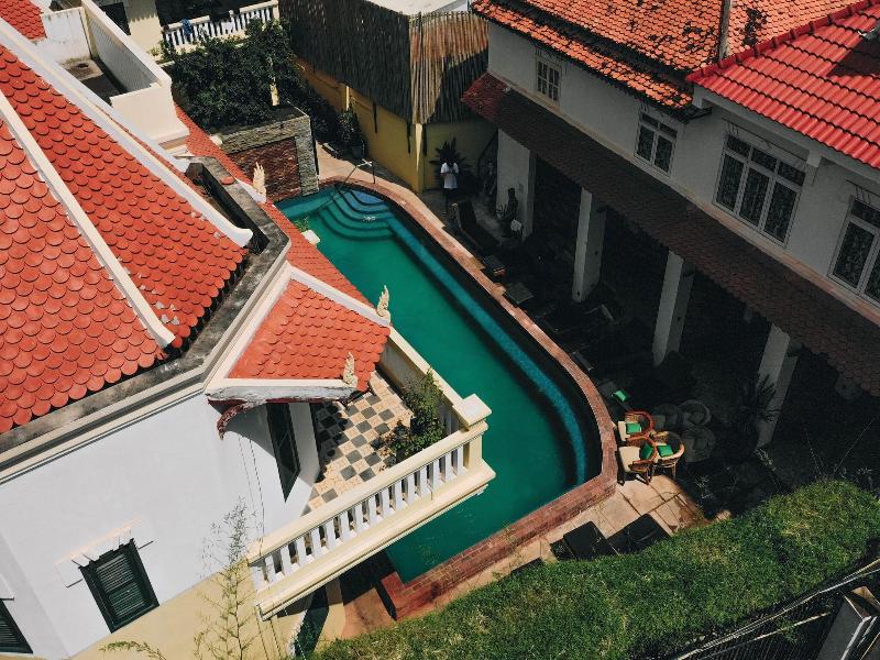 Residence Wat Damnak image