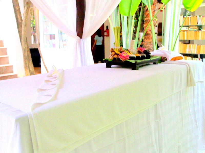 Residence Wat Damnak image