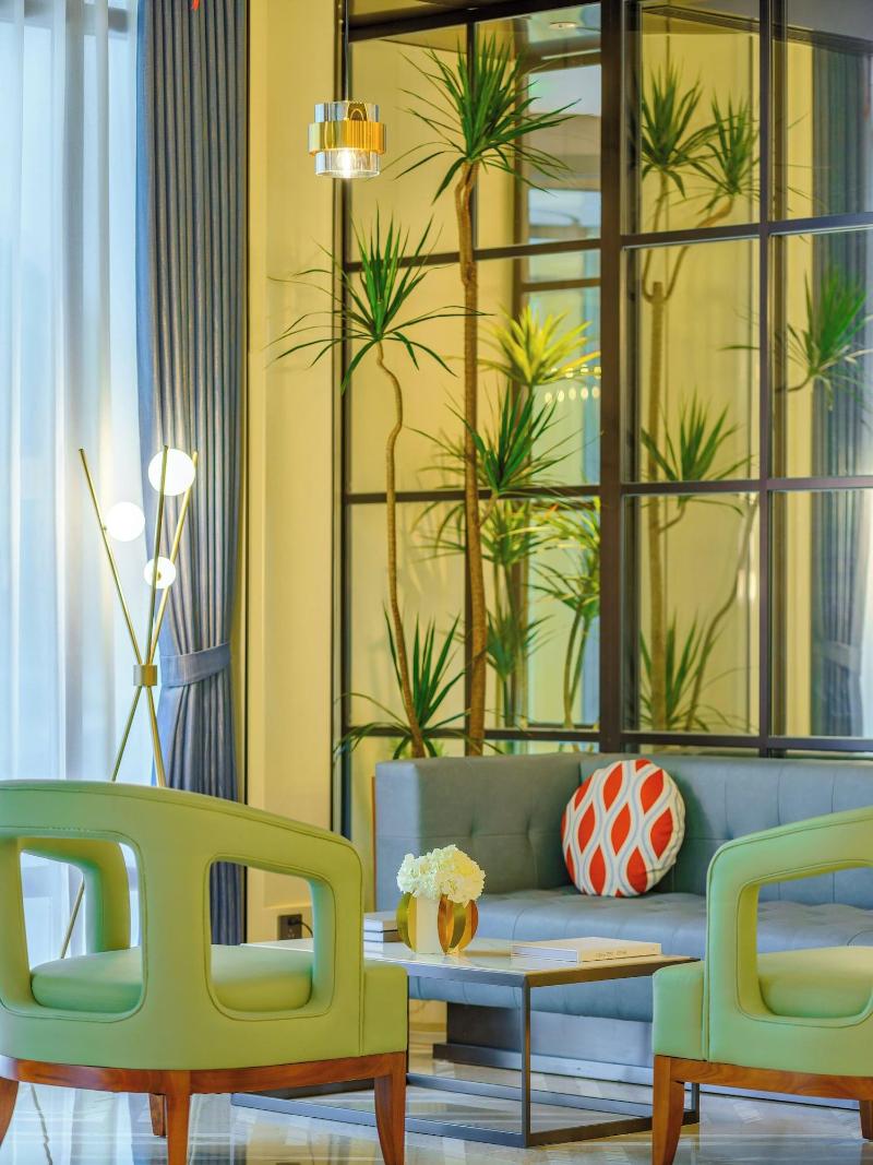 Donghu Guest House image