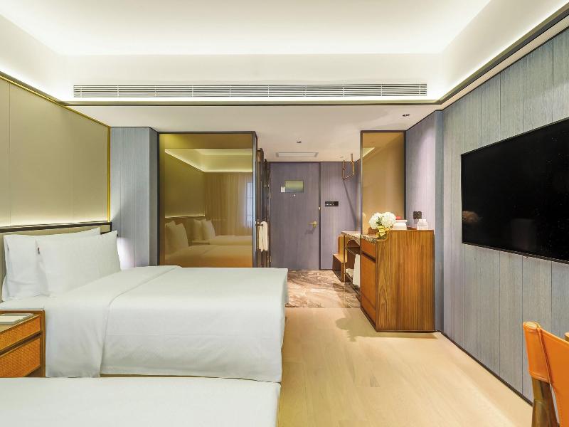 Donghu Guest House image