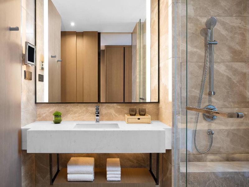 Courtyard by Marriott Shenzhen Bao'an image