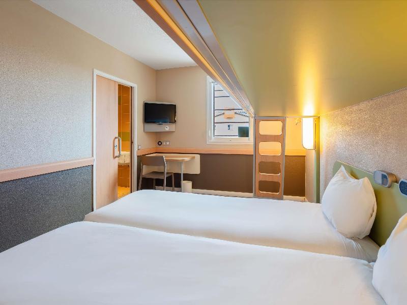Ibis Budget Manosque Cadarache image