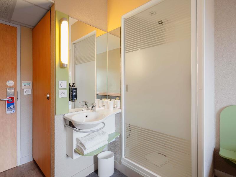 Ibis Budget Manosque Cadarache image