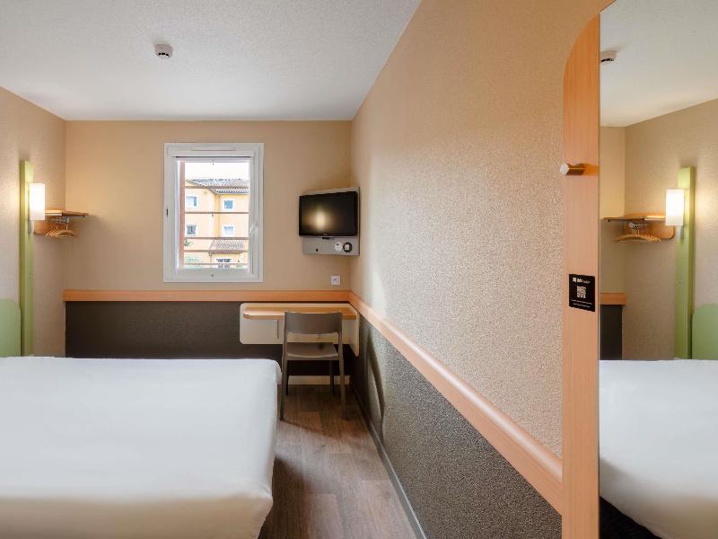 Ibis Budget Manosque Cadarache image