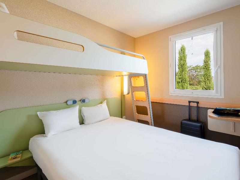 Ibis Budget Manosque Cadarache image