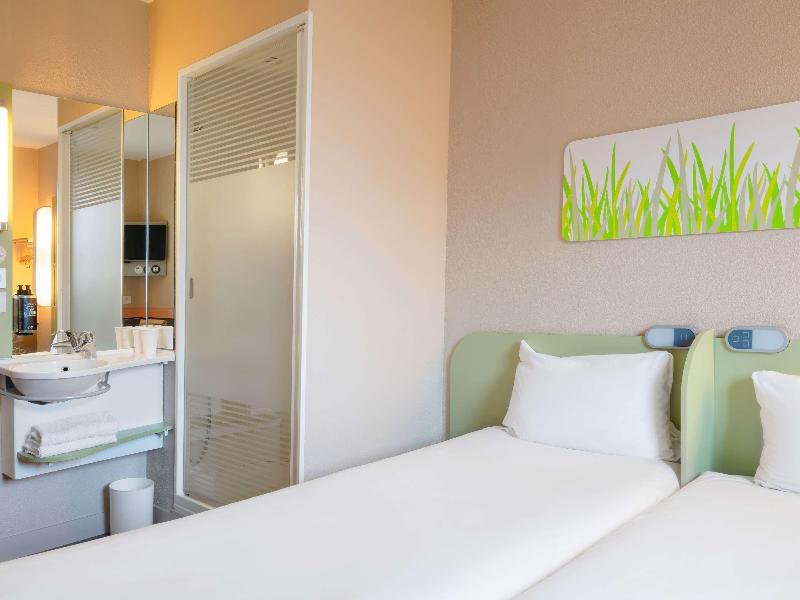 Ibis Budget Manosque Cadarache image