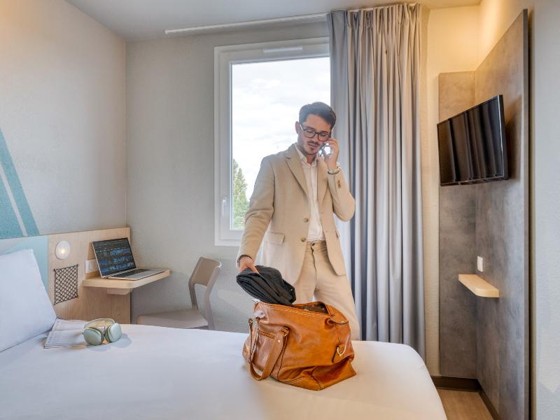 Ibis Budget Orly Chevilly Tram 7 image