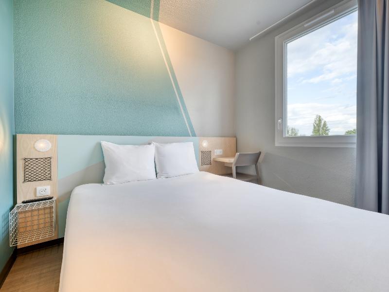 Ibis Budget Orly Chevilly Tram 7 image