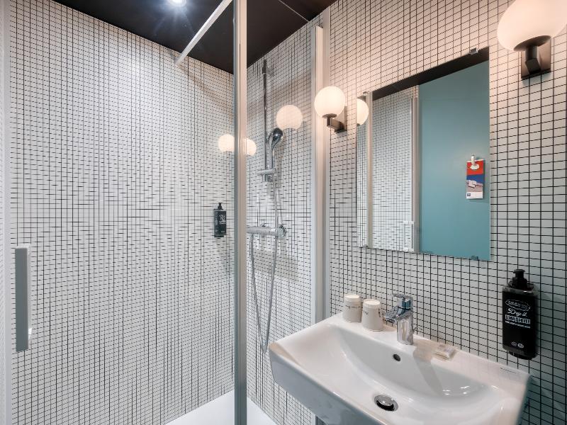 Ibis Budget Orly Chevilly Tram 7 image