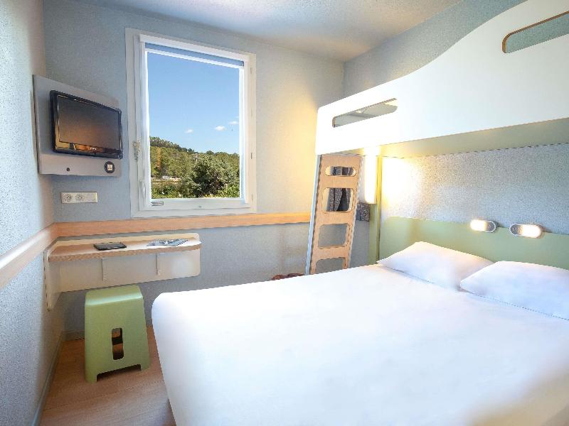 Ibis Budget Brignoles Provence Verte image
