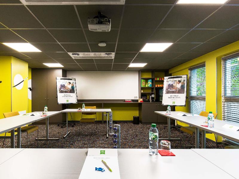 Ibis Budget Lyon Confluence image