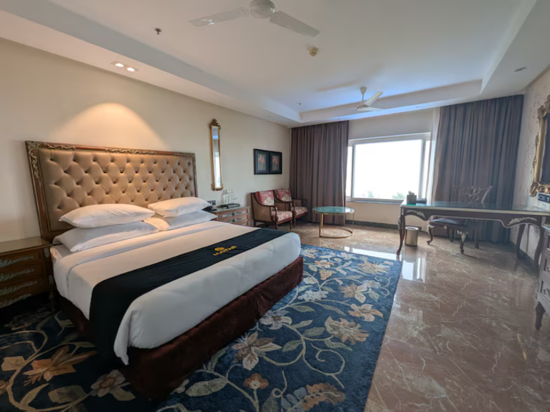 Mayfair Waves Puri image