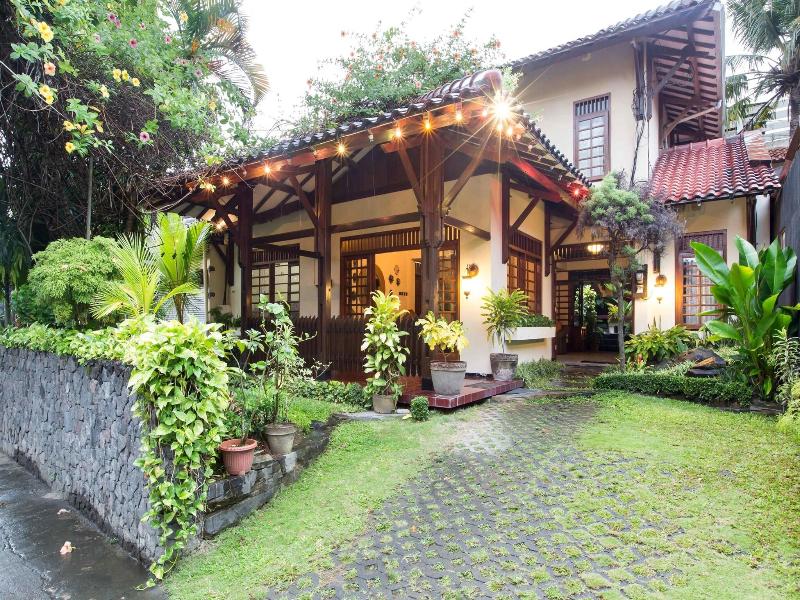 Duta Garden Boutique Villa image