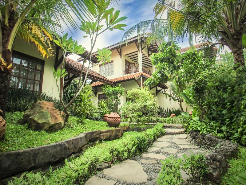 Duta Garden Boutique Villa image
