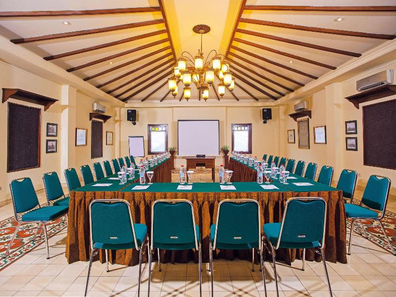 Duta Garden Boutique Villa image
