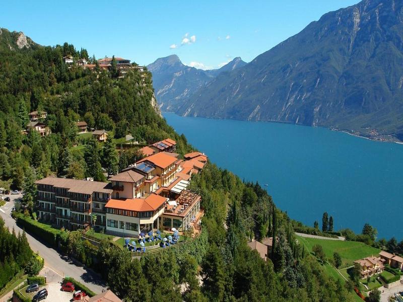 Residence Pineta Campi image