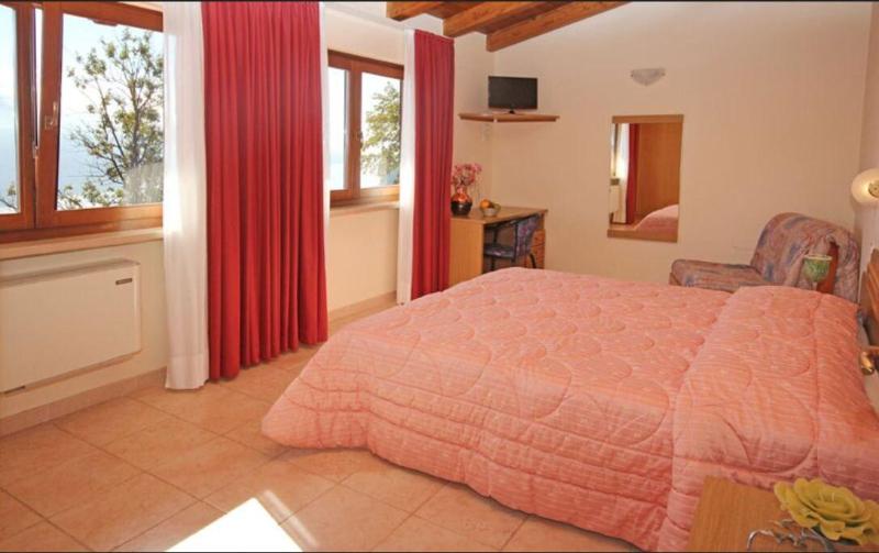 Residence Pineta Campi image