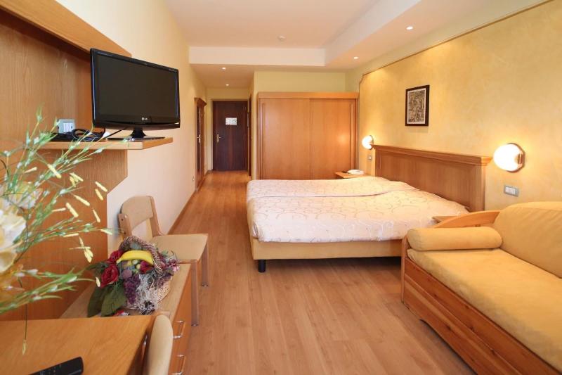 Residence Pineta Campi image