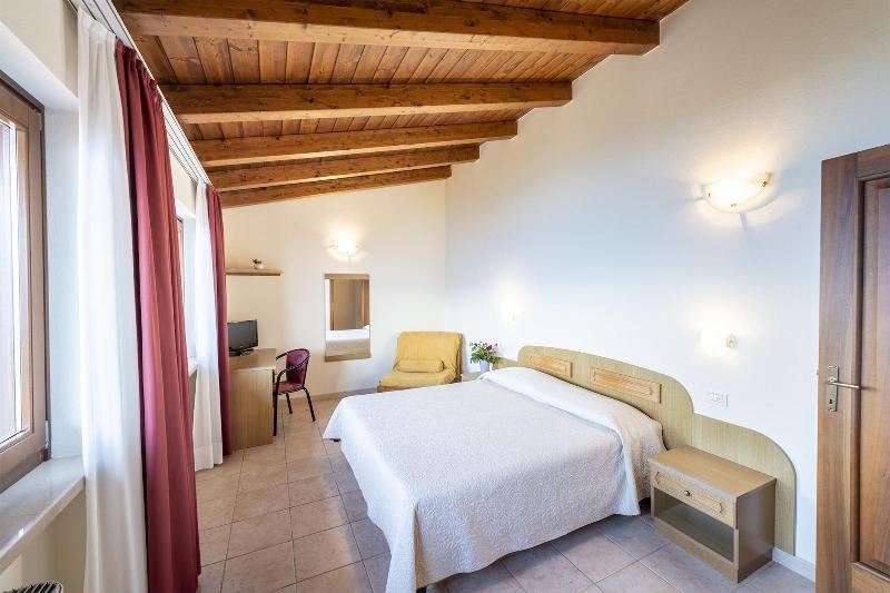 Residence Pineta Campi image