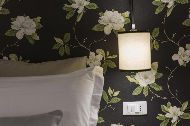 I Fiori De' Mario Suites image