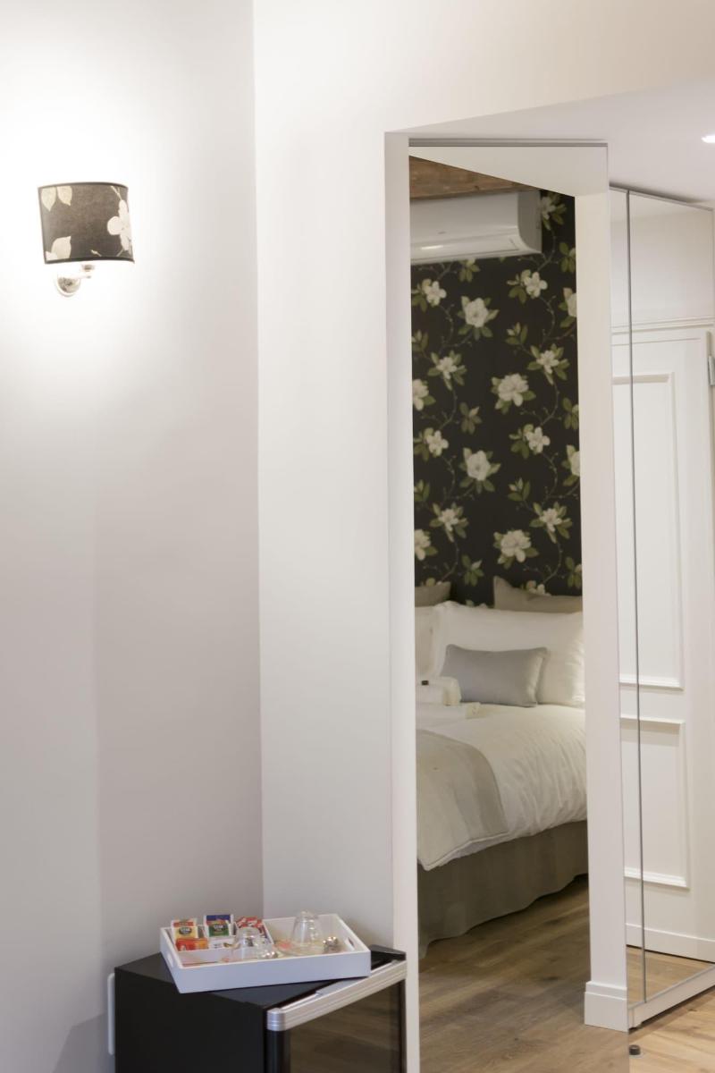I Fiori De' Mario Suites image