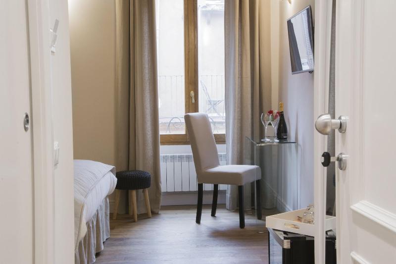 I Fiori De' Mario Suites image
