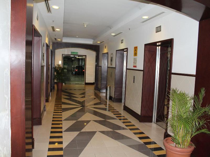Garden Service Suites At Times Square — photo 3