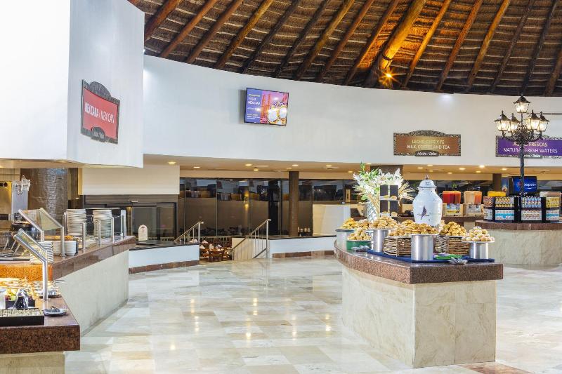 Crown Paradise Club Cancún Todo Incluido image