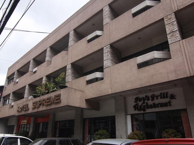 Hotel Supreme