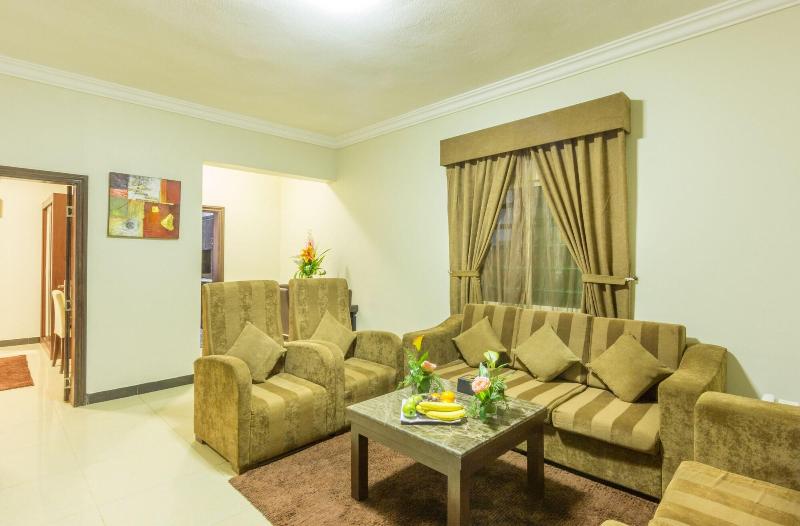 Almuhaidb Furnished Units King Abdulaziz image