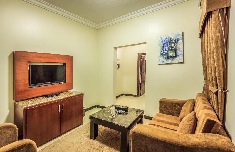 Almuhaidb Furnished Units King Abdulaziz image