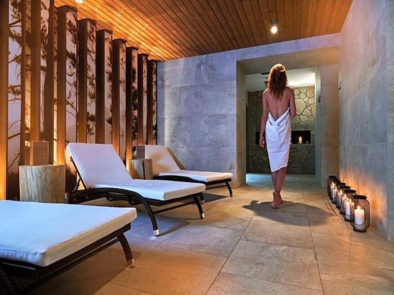 Hotel Pošta image