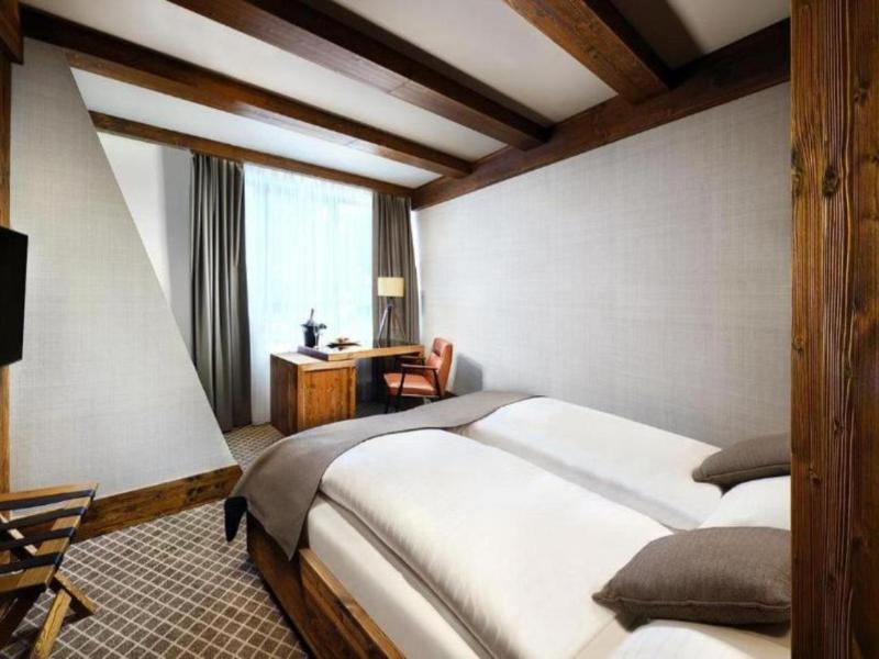 Hotel Pošta image
