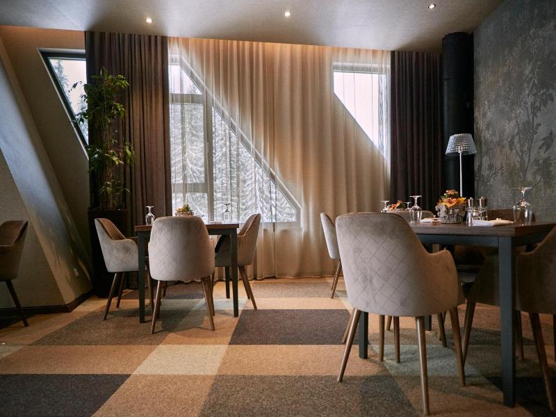 Hotel Pošta image