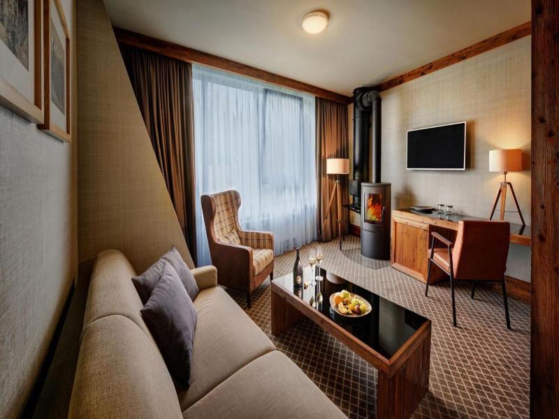 Hotel Pošta image