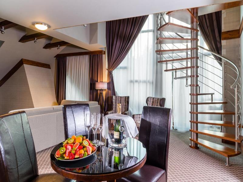 Hotel Pošta image