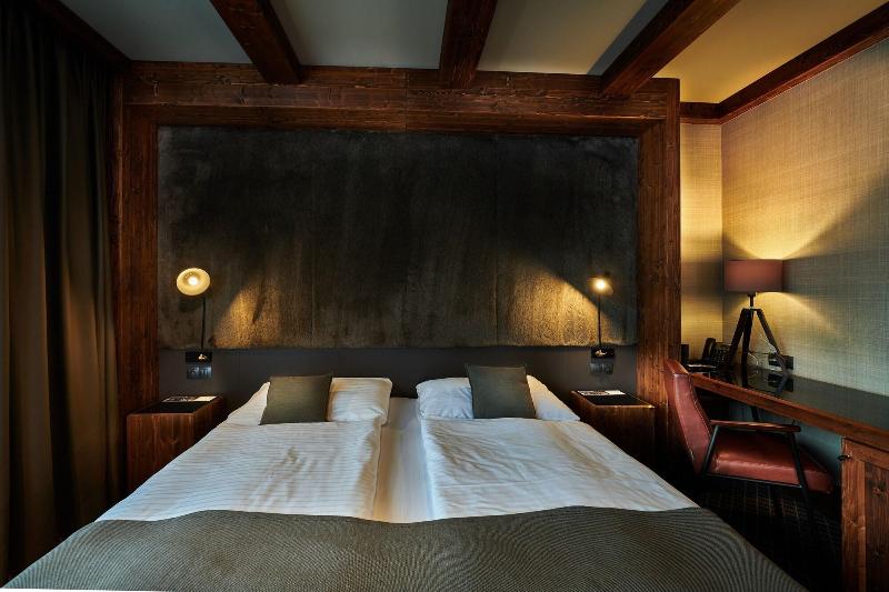 Hotel Pošta image