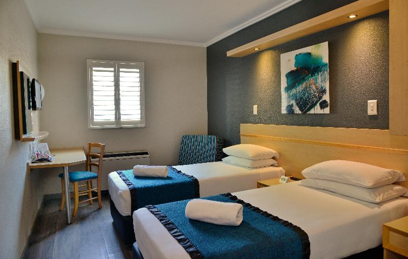 Road Lodge Mbombela image