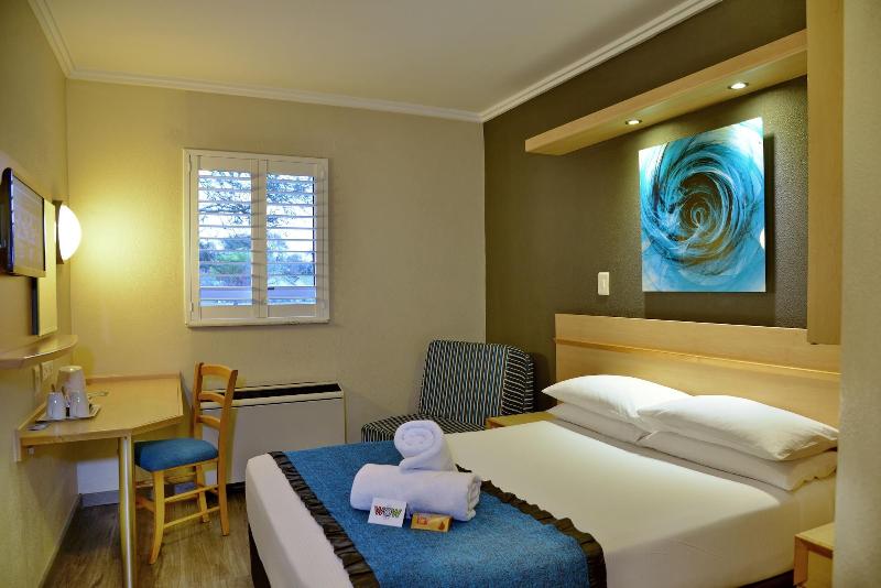 Road Lodge Mbombela image