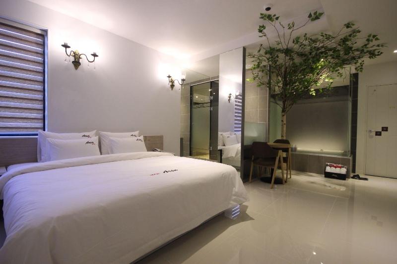 Hotel Aria Seomyeon image