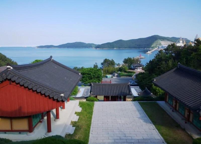 Jinwoo Residence image