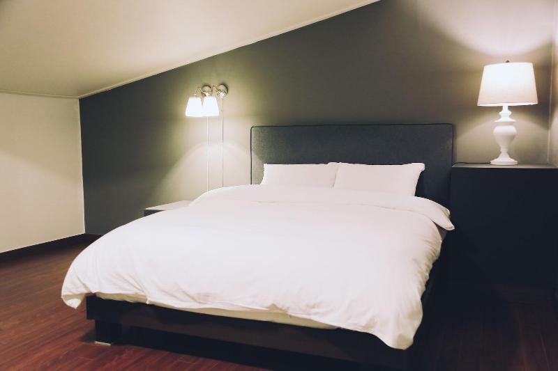 Jinwoo Residence image