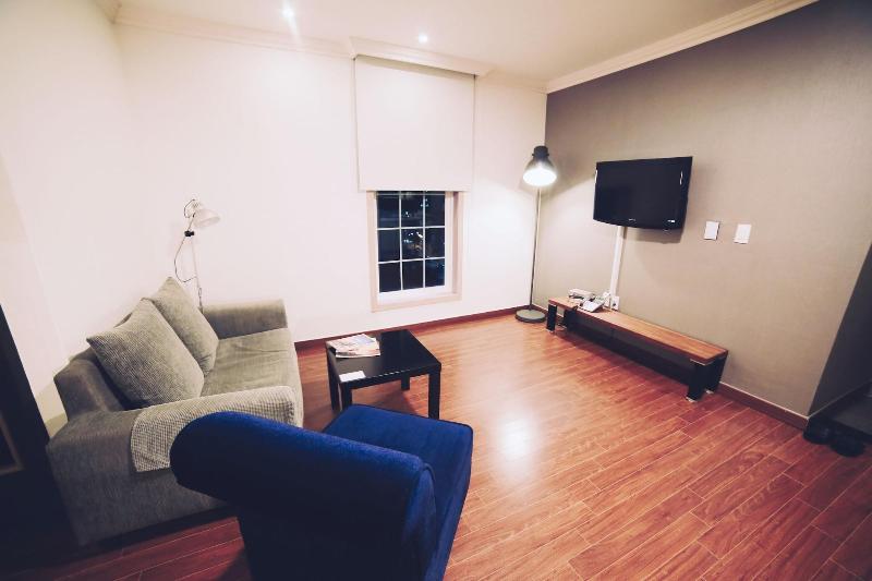 Jinwoo Residence image
