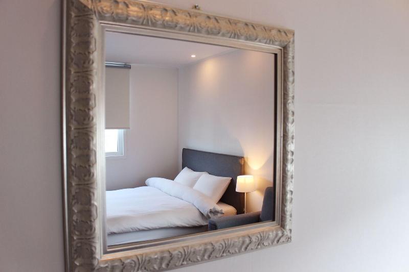 Jinwoo Residence image